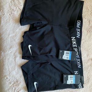 NIKE PRO SET